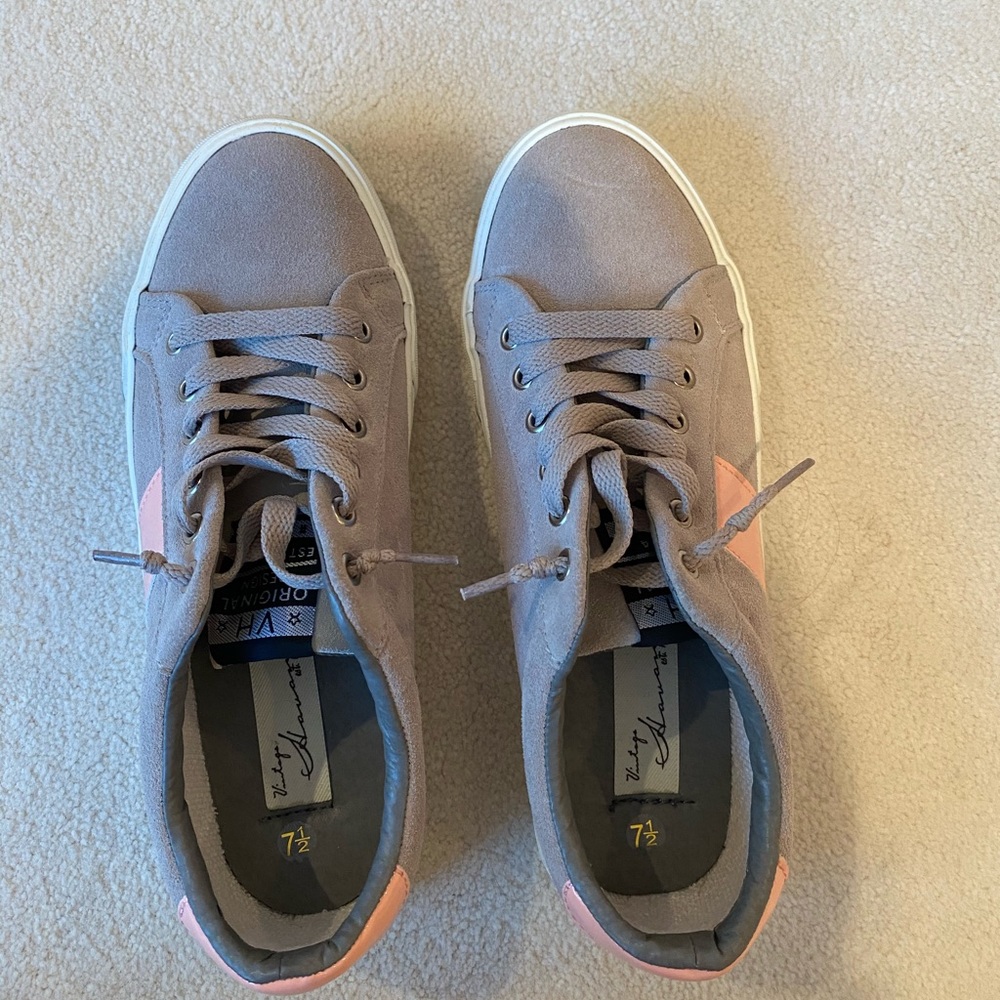 Vintage Havana sneakers